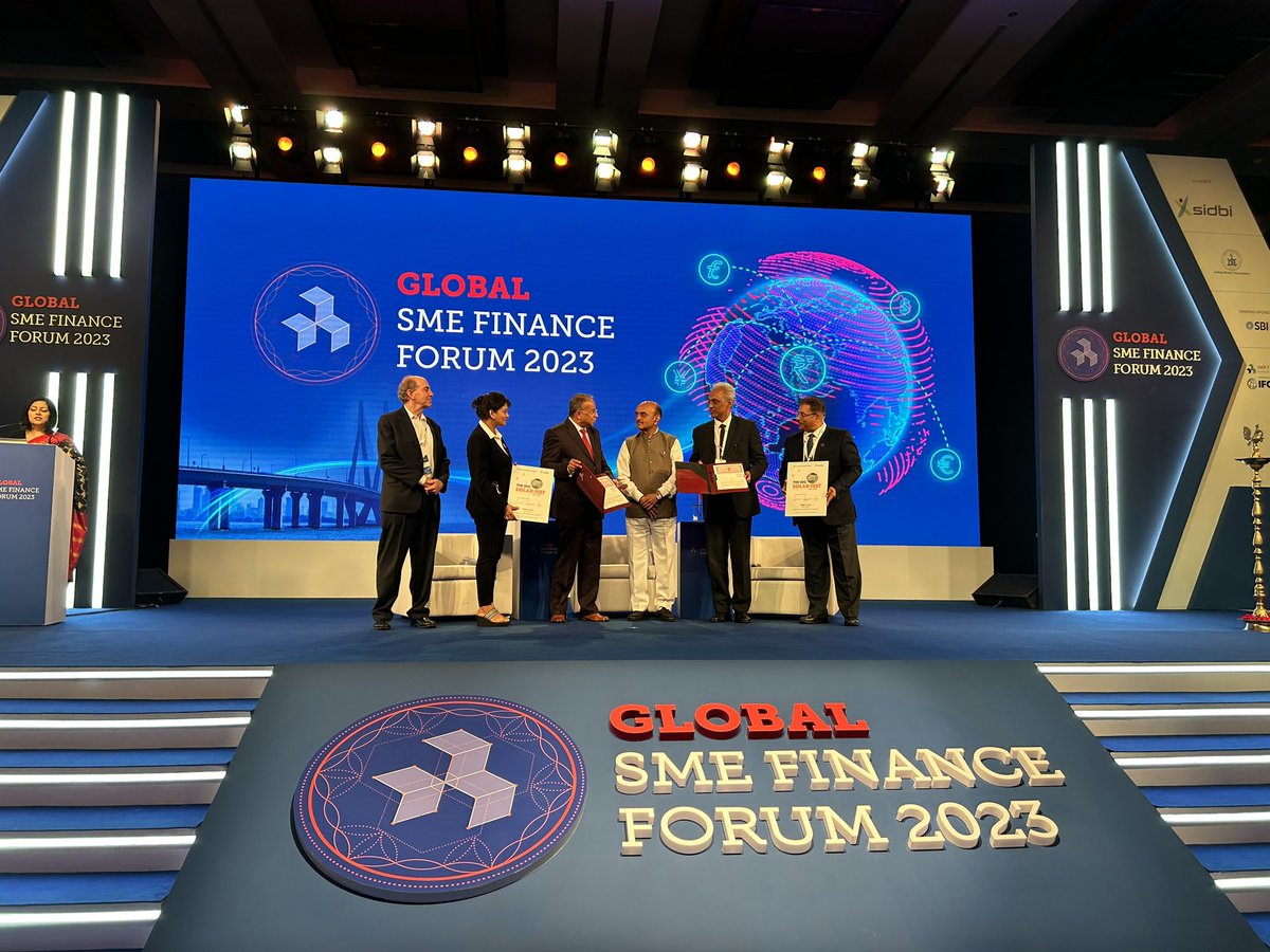 sidbiofficial's tweet photo. #SIDBIMoU| #SIDBI and @TATAPOWERSOLAR join hands and exchange MoU to promote #Solar Rooftop in MSME by launching - The Big Solar Fest for #MSMEs, in the presence of Dr. Bhagwat Karad, Hon’ble MoS, @FinMinIndia.
#SMEFinance #GSMEFF2023 https://t.co/BNPdnzfK0Q