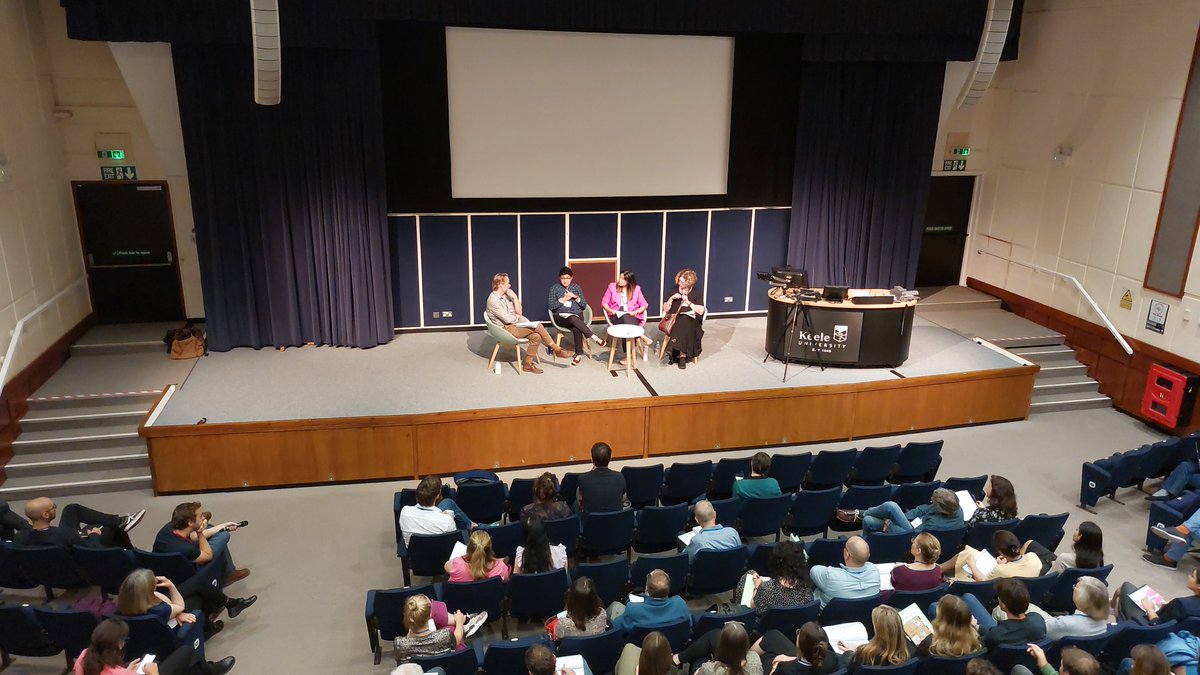 OxfordDemSci's tweet photo. Do you identify as a #demographer, #DataScientist or #statistician? 🤣
A very lively debate sparked at todays @bspsUK #bsps2023 plenary by @ridhikash07's catchy slogan, '#Demographers were always #DataScientists before it became cool' 😎 https://t.co/i2zTtnfeHL