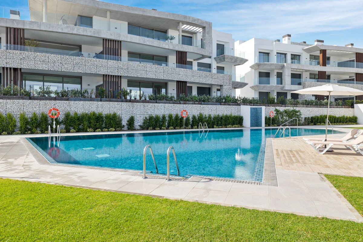 MarbellaHousing's tweet photo. New Ready For You.......

Brand New top quality ground floor apartment in Quercus, Real de la Quinta.

Price: € 1.290.000

#newbuilding #new #newhouse #newbuild #newproject #newcollection #newmodern #newart #newspain #newpainting #furniture #design #inspiration #space #spaceart https://t.co/YDTKhmOSgI