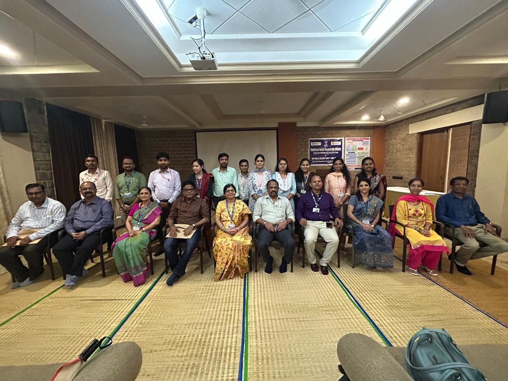 icmrnirwoh's tweet photo. Our MRHRU Dahanu conducted a CME on "Community-based Birth Defects Surveillance: Current scenario and way forward" at Wada, Palghar District.
It was attended by our scientists along with civil surgeons, DHO &amp; district health officials including medical officers from Palghar. https://t.co/LRBgzUCMrm