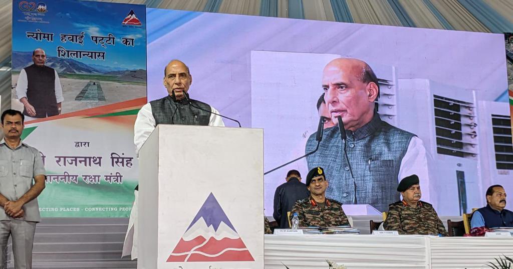 PemaKhanduBJP's tweet photo. Joined live the inauguration of 90 @BROindia projects at a cost of Rs 2,941 cr across 11 States and UTs by Hon Raksha Mantri Shri @rajnathsingh ji at Nechiphu.

These include 21 new roads, 64 bridges, one tunnel, two airstrips, and two helipads.

1/n https://t.co/wDRlgbOt0a