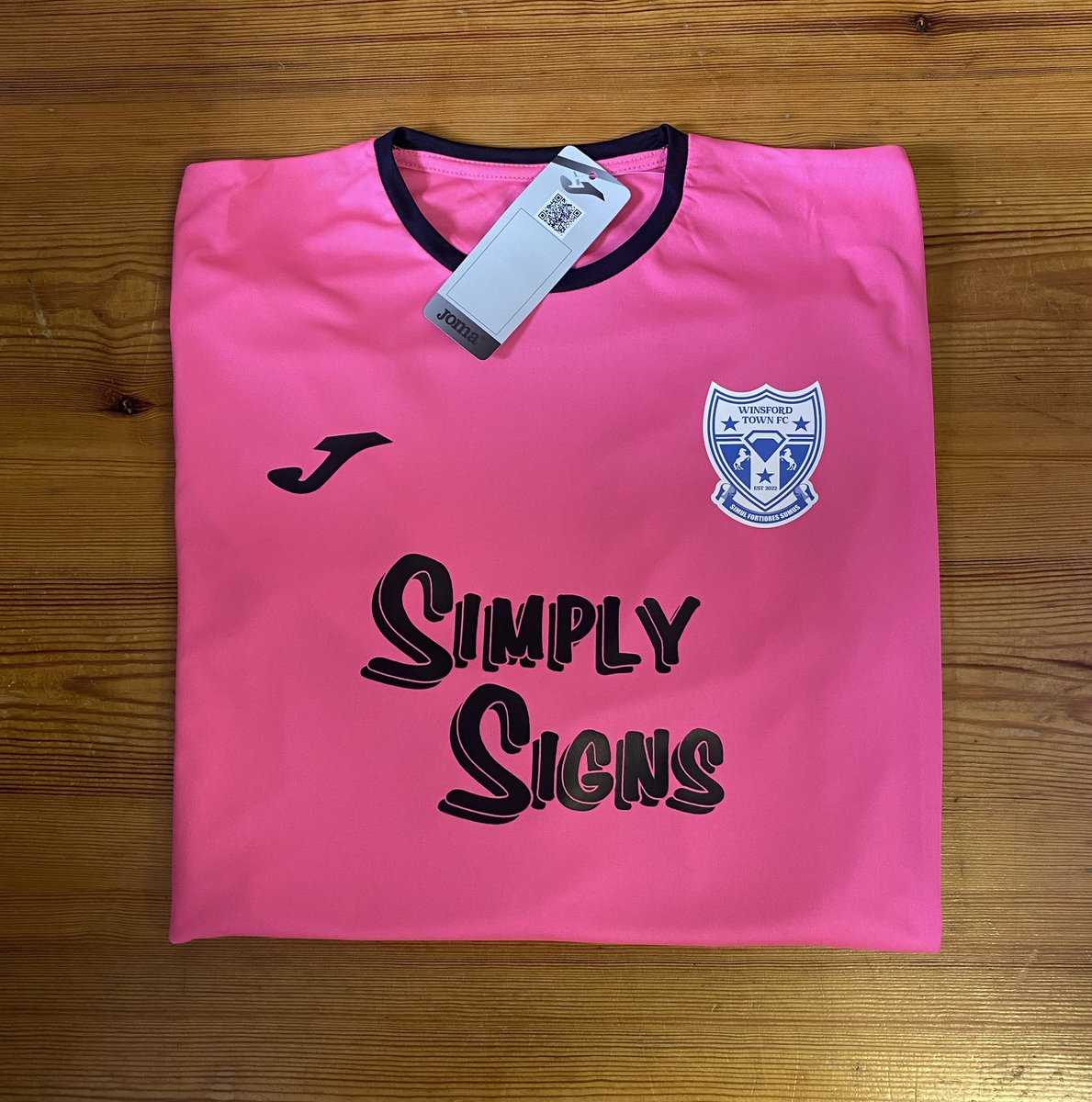 New <a href="/JomaSport/">Joma Sport</a> away kit for <a href="/WinsfordTownFC/">Winsford Town Football Club</a> Reserves ⚽️ sponsored by Simply Signs 😃👍🏻
