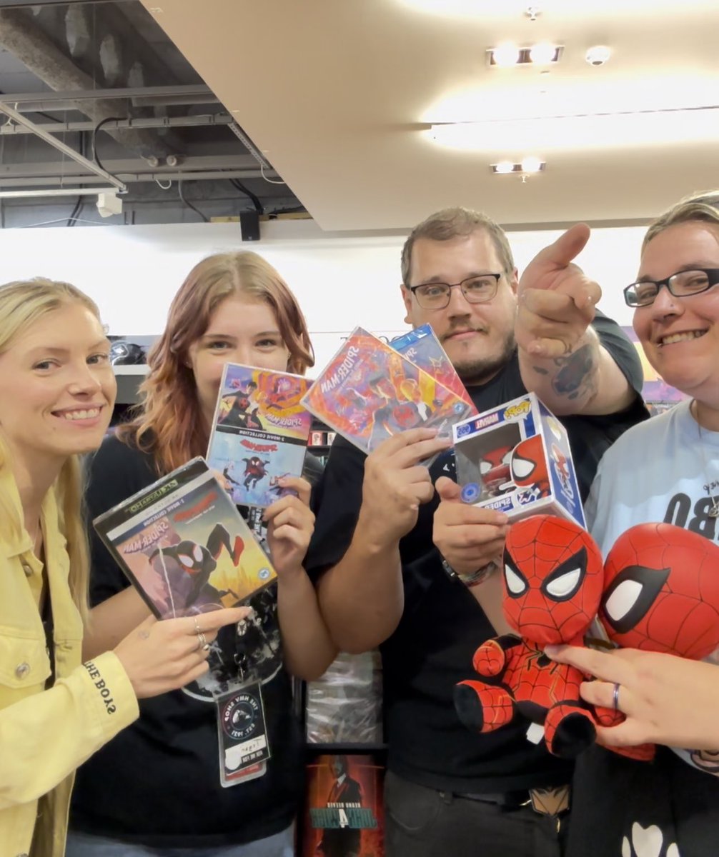 Spider-man: Across the Spiderverse has swung into hmv Luton! Come and collect your copy today 🕷️🕸️‼️ #hmv #hmvluton #spiderman #spidermanacrossthespiderverse #acrossthespiderverse #newrelease