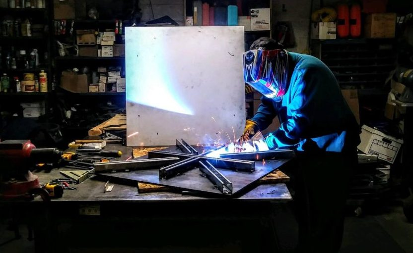 CreativeEngNYC's tweet image. Get to know the #CreativeNYC family! Founded by Vincent Miller in 1990, our journey from a humble dream to a leading #customfabrication firm is one filled with passion, creativity, and dedication. We invite you to become a part of our story creativenyc.com/about/ 
#ImagineCreate