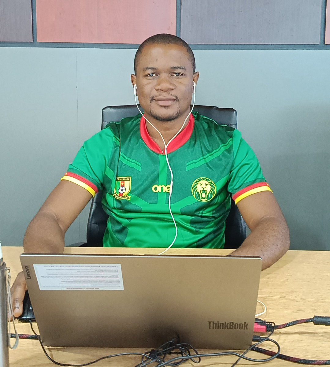Yannsher's tweet photo. A chaque Lions 🇨🇲 sont combat. En prelude a la confrontation de ce soir, nous assumons les notre avec succès, comme il en sera le cas pour Les Lions Indomptable 🦁.
Cameroun 🇨🇲 vs Burundi 🇧🇮
#kmer @SamuelEtoo @nganou_francis https://t.co/E6sLfbXTXJ