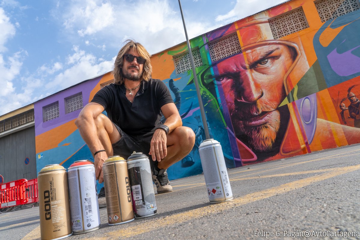 AytoCartagenaES's tweet photo. 📌Un mural de pintura de #Goyo203 representa la batalla de @CyR_Cartagena frente a la Cuesta del Batel de #Cartagena.

⚔️El artista representa la batalla de Aníbal y la parte romana en el mural, resaltando la importancia de esta épica confrontación.

ℹ️ https://t.co/7RnNtt4Q48 https://t.co/q7fZWL4fXe