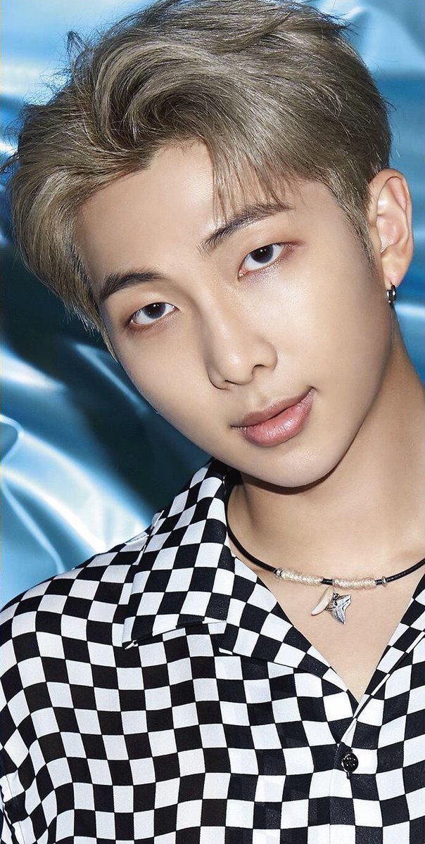 Maki_KSJ_'s tweet photo. 우리가 사랑하는 리더 김남준님✨✨
생일 축하드립니다🎉🎉
#HappyNamjunDay
#HAPPYRMDAY
#HappyBirthdayNamjun
#남준이는_나의_사람_사랑_자랑
#남준아_생일축하해 https://t.co/tTWf3htnMd