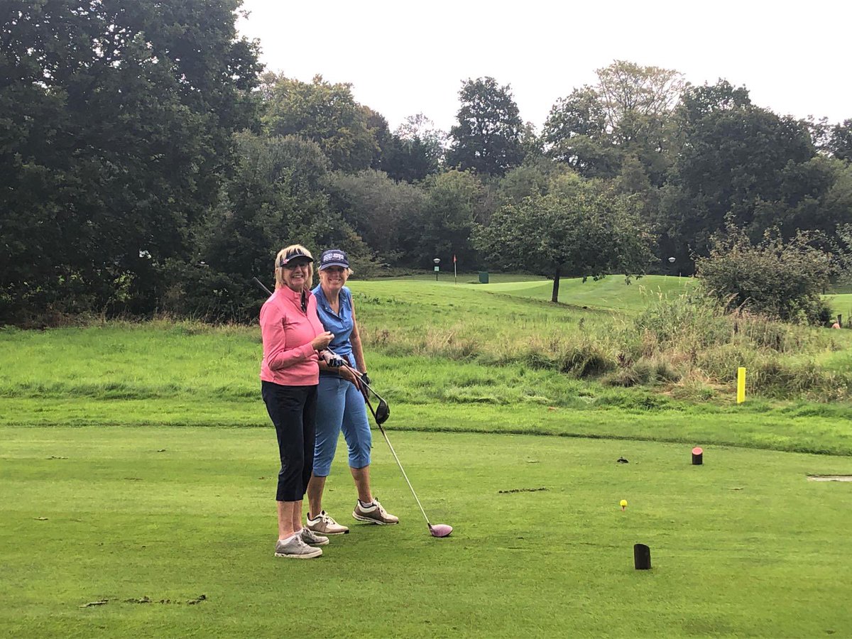 Avro Golf Club tweet media