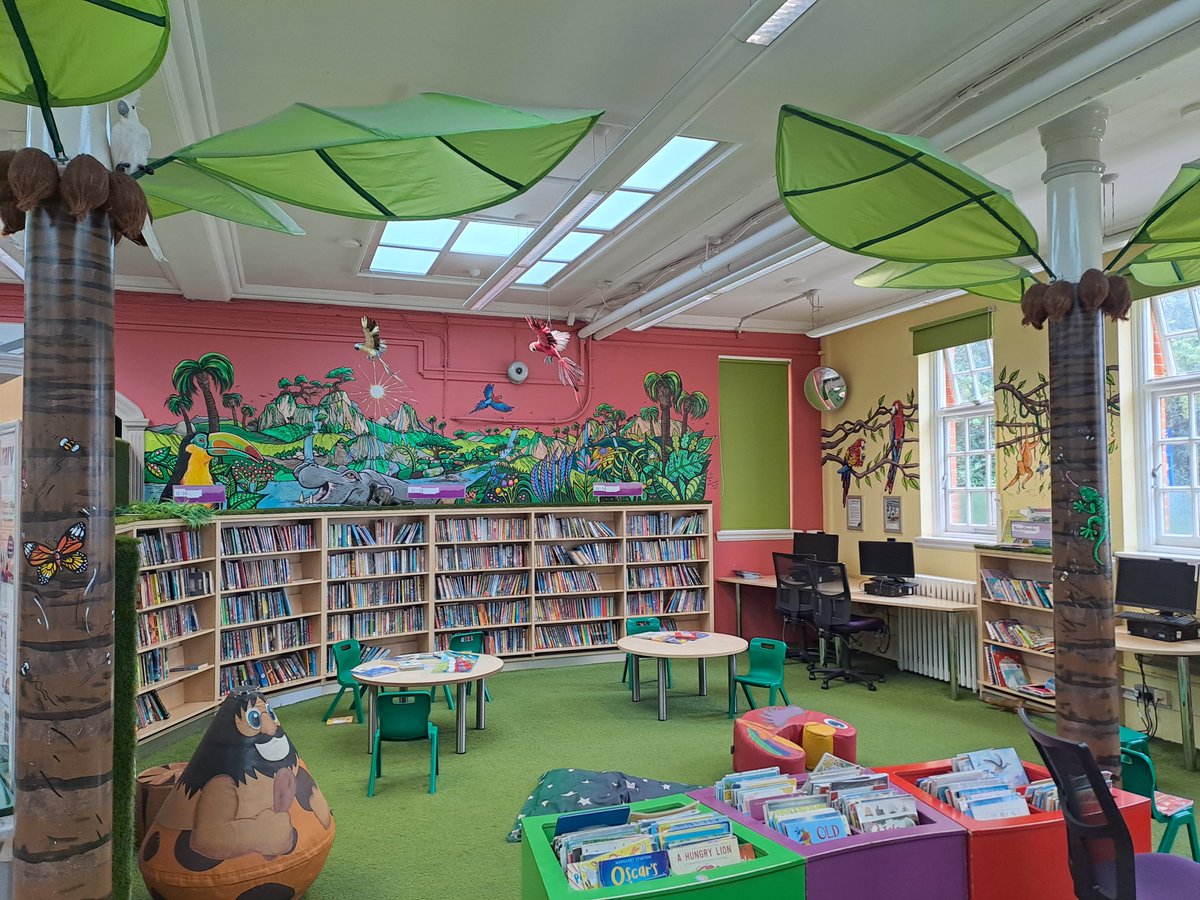 Jemma Guerrier (@jemsam33) on Twitter photo Lovely morning at a packed <a href="/thereaderorg/">The Reader</a> Sharing Reading group in Wimbledon library . Love these murals <a href="/MertonLibraries/">Merton Libraries</a> Lovely morning at a packed <a href="/thereaderorg/">The Reader</a> Sharing Reading group in Wimbledon library . Love these murals <a href="/MertonLibraries/">Merton Libraries</a>