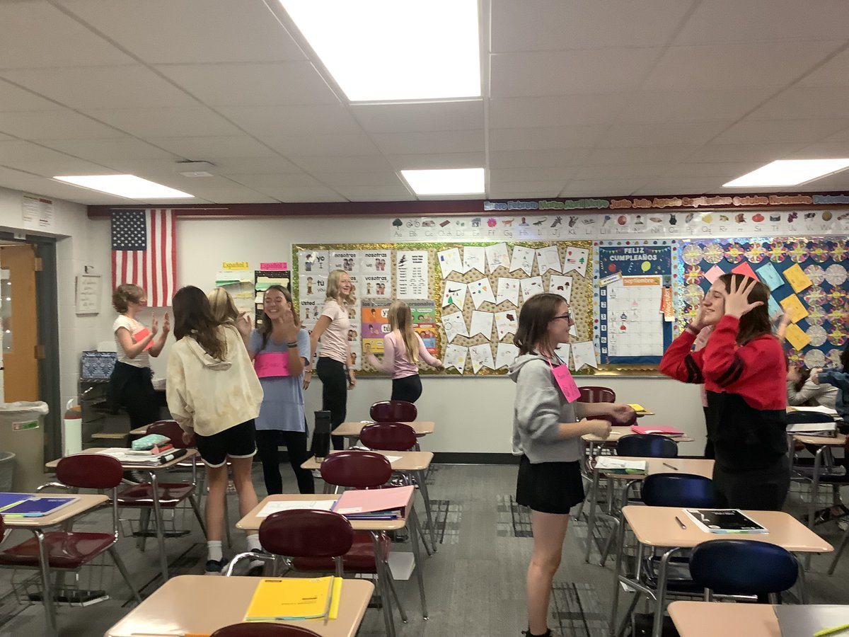 DC Everest Junior High School tweet media
