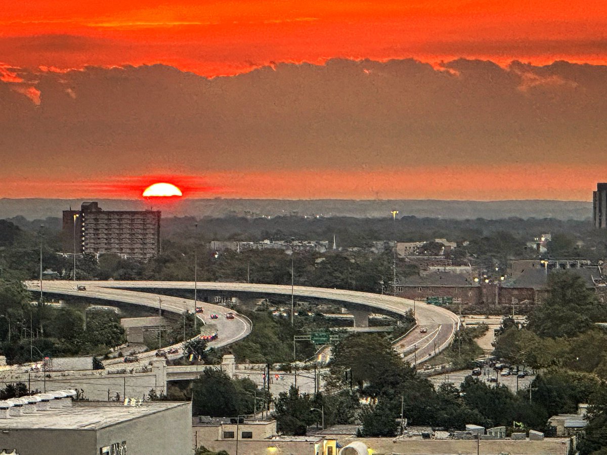 Good morning #Columbus! Another great day for the @zoos_aquariums Annual Conference. #WeAreAZA #AZA2023