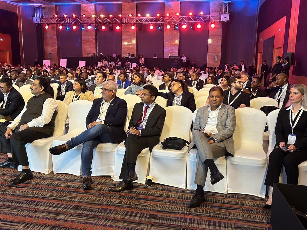 sidbiofficial's tweet photo. Opening the 1st Plenary of #GSMEFF2023 Mr. Sandy Kemper, Mr. Dinesh Khara, Mrs. Shalini Warrier, Mr. Edwin Bautista & Mr. S. Ramann explore the uncharted #opportunites of establishing a #digital platform for processing #SME credit. https://t.co/Azh8m0lgHn