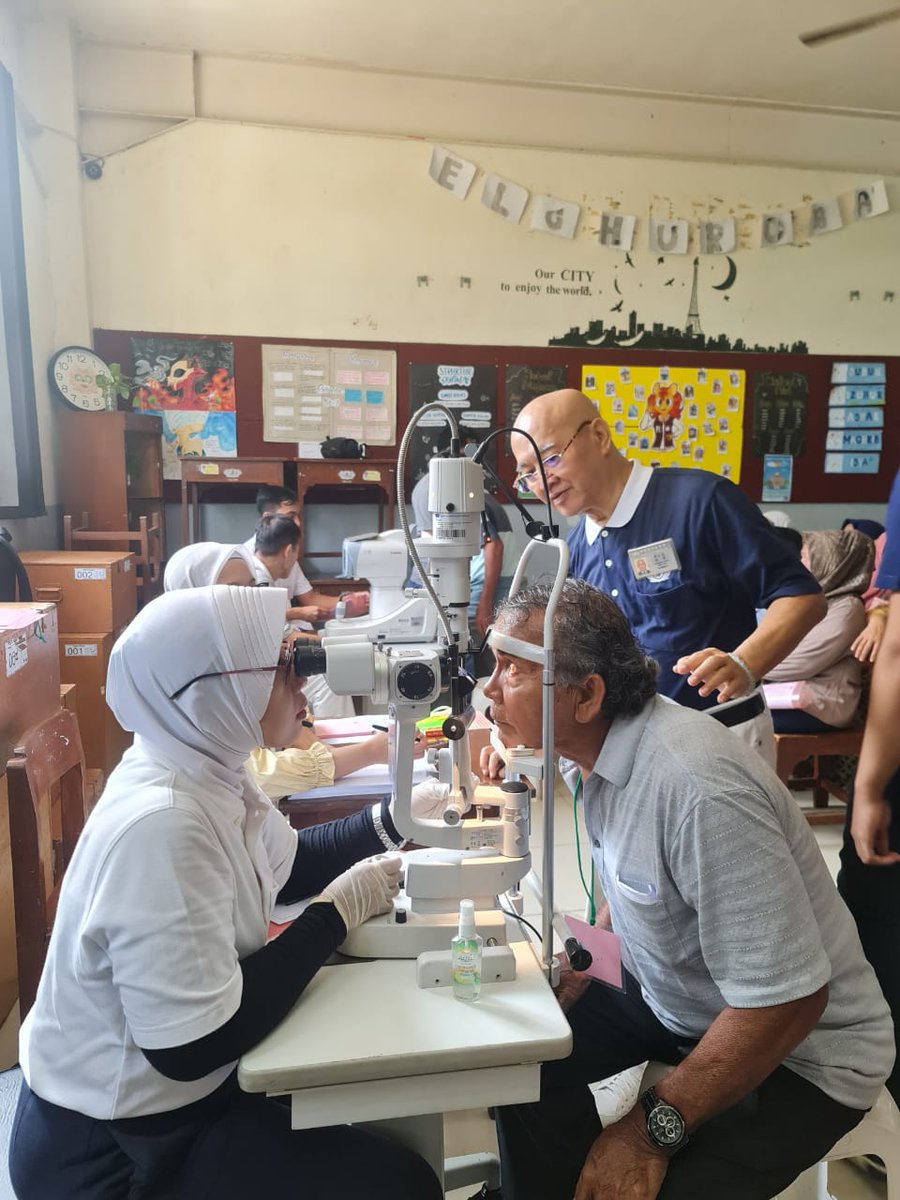 HenrySaliem's tweet photo. Baksos Kesehatan Tzu Chi, Dilaksanakan kegiatan Screening 09 sept 2023 di SMAN 1 , Belanti Padang. https://t.co/qFVfkXRR8s