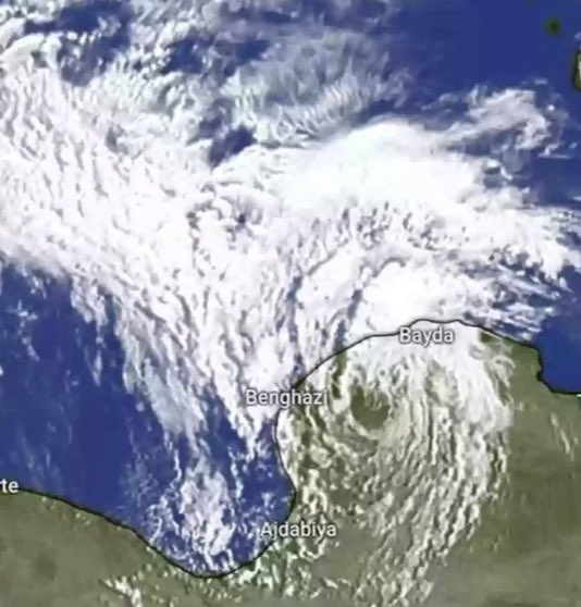 يتبع عن  العاصفه دانيال تحولت الان الى منخفض جوي عادي بعد دخول اليابسه  وانتهى علما بان هذه حاله غير معتاده ونادره جدا حيث مثل هذه الحالات دائمًا الظهور في المناطق المداريه الاستوائية اما البحر الابيض المتوسط لا تحدث فيه او سبق لها الظهور تطرف مناخي نادر