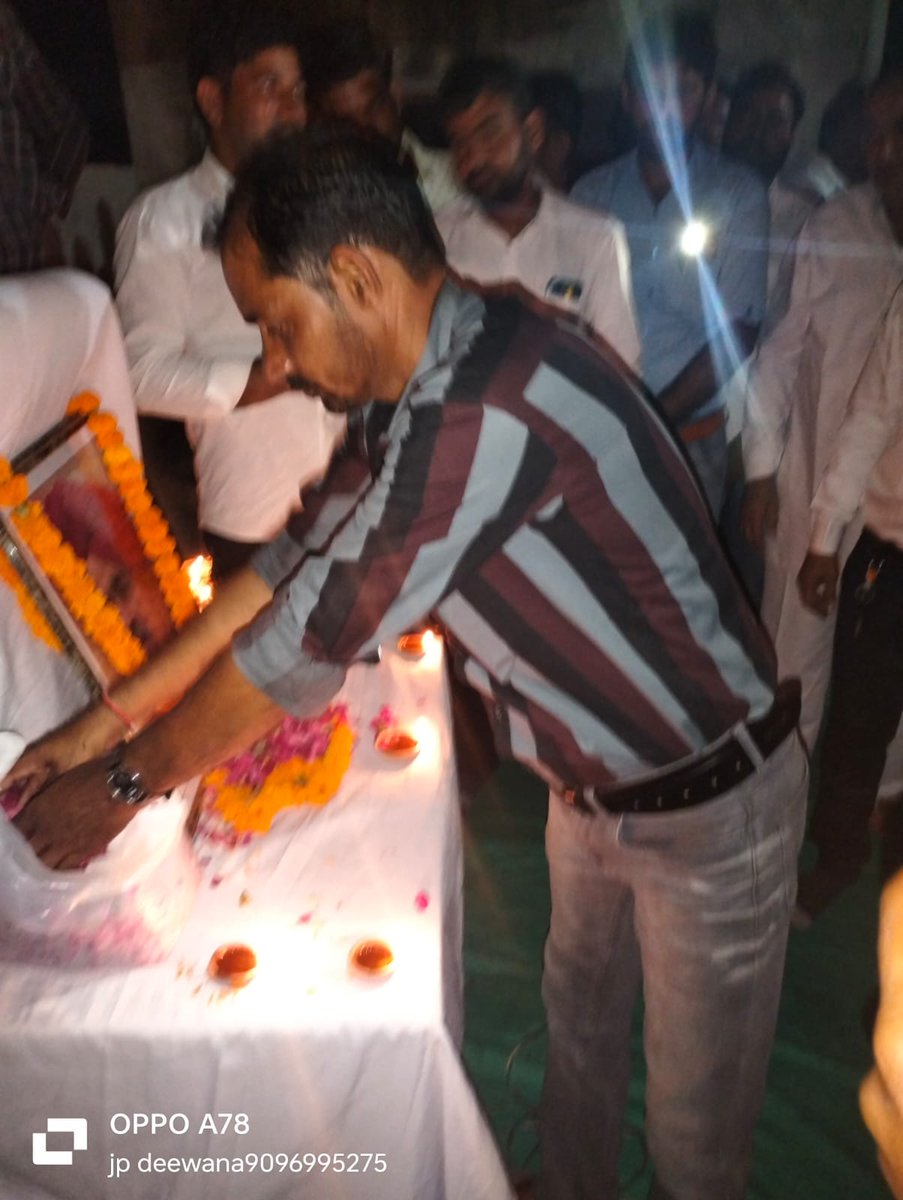 SatishG68463492's tweet photo. “अच्छी शिक्षा, अच्छास्वास्थ्य,
पढ़ी लिखी माँ, कर्ज मुक्तसमाज”
सामाजिक क्रांति के प्रणेता कर्नल किरोड़ी सिंह बैंसला जी की जयंती पर सादर श्रद्धांजलि 💐 
कर्नल किरोड़ी सिंह बैसला साहब ने जो संघर्ष का रास्ता हमें दिखाया है,हम सदा उस पर चलते रहेंगे और उनके संकल्प को ज़रूरपूर्ण करेंगे. https://t.co/LUZQPNBI00