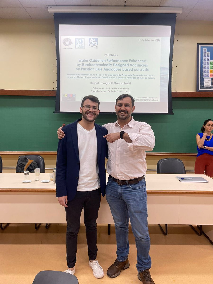 jbonacin's tweet photo. @RGermscheidt is the newest PhD from @Bonacin_Group. Congratulations, I’m proud of you. Best wishes in your new position 👏🏼👏🏼👏🏼 https://t.co/TBeAKQWo8q