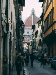 AmeliaWardfs's tweet photo. Which city do you prefer, Florence or Venice? https://t.co/PrCUjtQQsC