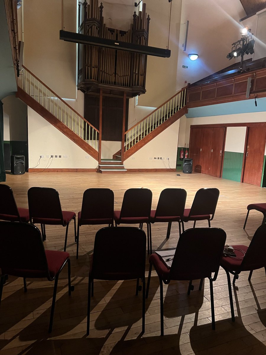 OrkneyDance's tweet photo. It’s been a fantastic few days of being promoter for the well informed dance work that is Burnt Out, by the talented Penny Chivas. #burntout #pennychivas #orkneydanceartist #orkney #moveorkneystudio https://t.co/jFOccjpZl4