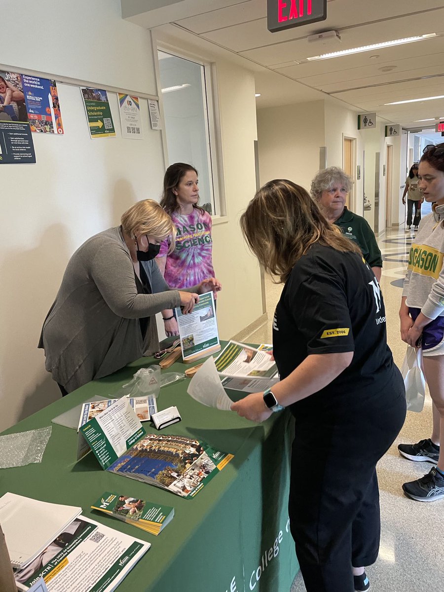 GMU_Chemistry's tweet photo. Look at how hot #ScienceConnect is at Fairfax campus today!!! Dr. Megan Erb, Dr. Rebecca Jones, Dr. Sarah Ward and Mohammad Nawandish are busy with preparations and communications with GMU students. Let's talk about Chemistry here! ππ· π§ͺβοΈ https://t.co/VB2mB7S0Jc