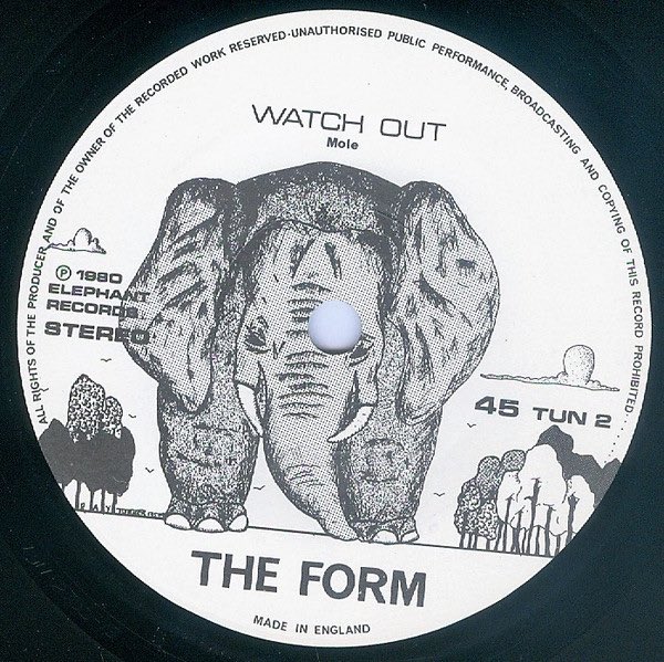 AllunDavies's tweet image. Anyone up on Punk vinyl? Think I’ve hit the big one …. This came in today (got excited and forgot to photograph it) but here’s some library pics. 

Mine is signed by the band. 

Why is this so valuable? Is it the hold grail of Punk EP’s ? #punk #TheForm