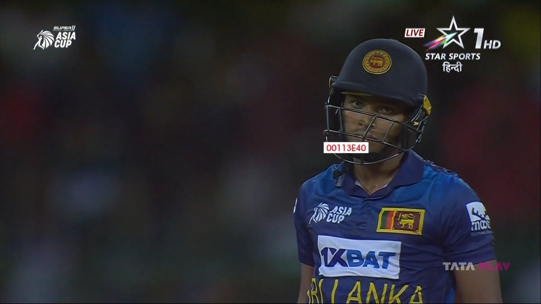 mufaddal_vohra's tweet photo. Feel for the 20 year old Dunith Wellalage....!!!

- 5/40 first with the ball then 42* (46) with the bat, gave his best against the best team, but sadly couldn't take them home. One of the finest all round performances in Asia Cup history! https://t.co/Pl6nDSHGzw