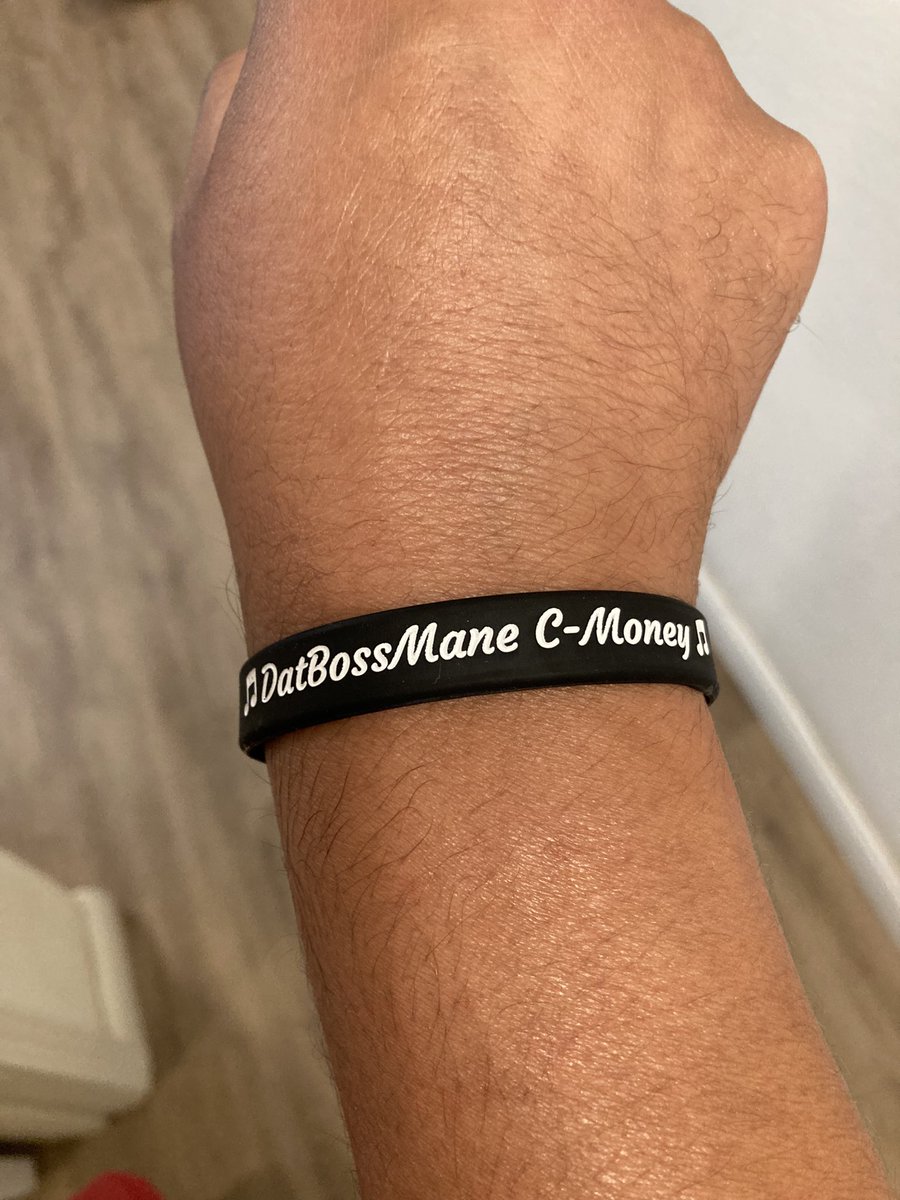 DatBossMane87's tweet image. My Custom Wristbands From @WristbandBros Just Came In And I Love Them #ExpressWhatMatters #WristbandBros