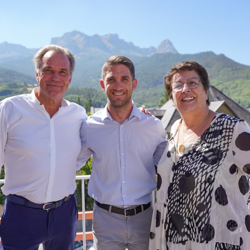 Toutes mes félicitations à @camillegaltier, maire de Manosque et désormais président de Durance Luberon Verdon Agglomération ! 

Bravo pour cette élection, on avance ensemble : #RegionSud, Département, Manosque et son agglomération ! ✅