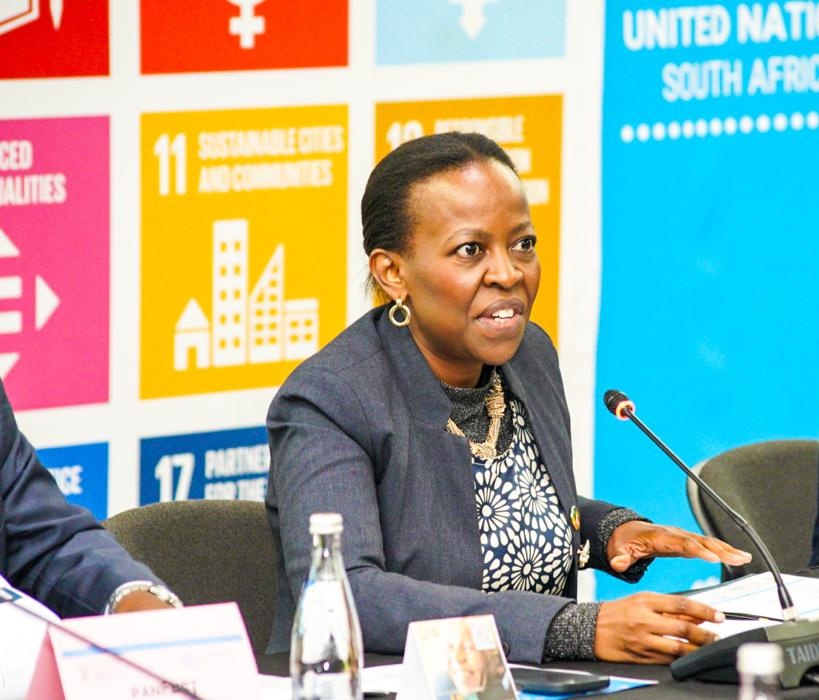 DpmeOfficial's tweet photo. Today, Minister in the Presidency for @DpmeOfficial , Ms @MaropeneRamo, and the UN Resident Coordinator In South Africa, Mr. Nelson Muffuh  convened the mutli-stakeholders Sustainable Development Goals (SDGs) Dialogue in Pretoria ahead of the upcoming SDG Summit in New York. https://t.co/XjQkYA2NXP