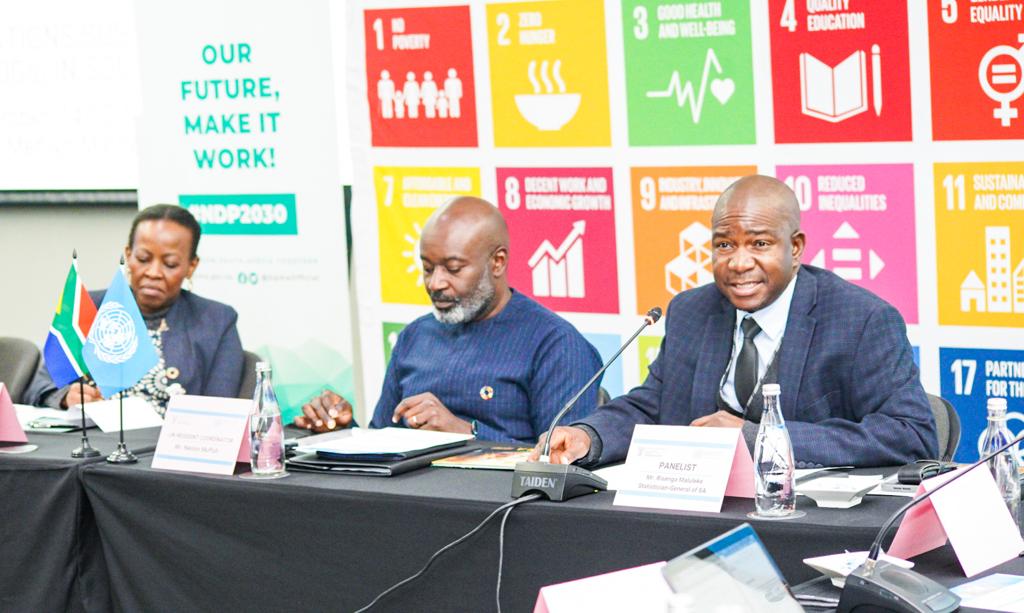 DpmeOfficial's tweet photo. Today, Minister in the Presidency for @DpmeOfficial , Ms @MaropeneRamo, and the UN Resident Coordinator In South Africa, Mr. Nelson Muffuh  convened the mutli-stakeholders Sustainable Development Goals (SDGs) Dialogue in Pretoria ahead of the upcoming SDG Summit in New York. https://t.co/XjQkYA2NXP