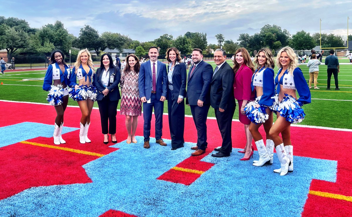 Thank you to the @dallascowboys for donating $1 million to rebuild the football field at Thomas Jefferson High School…and for shutting out the New York Giants on Sunday night!