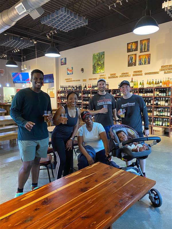 PTBreakThrough's tweet image. Calling all runners! Join Sean Duggan, PT, DPT, MTC, OCS, at @GreenwayBandW at 6:30 pm TONIGHT for the BTPT Run Club! Choose between a 2.8-mile loop or a 3.6-mile loop and spend some time hanging out after. Oh, did we mention there will be free swag, too?! See y'all tonight!🏃‍♀️ 🏃