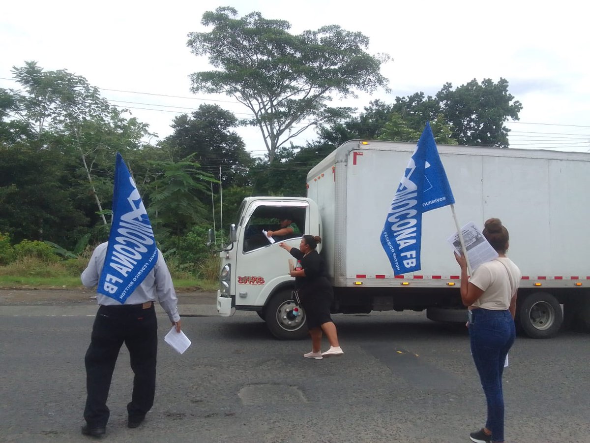 MoconaFB's tweet photo. MoconaFB| 
Desde 
Jesús de Nazaret,Chilibre 
NO  al contrato minero!
#MineriaEsMuerte
#PuebloUnido 
#NoAlContratoMinero https://t.co/bdzR7caUaN