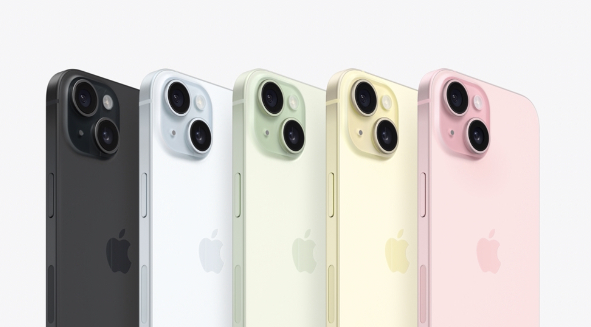 PopCrave's tweet photo. Close look at the new iPhone 15 lineup, including the long-awaited Pink variation. #AppleEvent https://t.co/7isti5zOkD