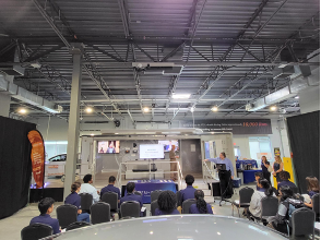 Driven to Protect VA (@drvntoprotectva) on Twitter photo #ThrowbackThursday to a few of our favorite moments celebrating #safedriving in Virginia this year: <a href="/VW/">Volkswagen</a>’s Future Leaders in Mobility event, the <a href="/WashAutoShow/">Washington, D.C. Auto Show</a> and the <a href="/YOVASO/">YOVASO</a> Conference. We always love hearing what ending #drunkdriving means to Virginians. #ThrowbackThursday to a few of our favorite moments celebrating #safedriving in Virginia this year: <a href="/VW/">Volkswagen</a>’s Future Leaders in Mobility event, the <a href="/WashAutoShow/">Washington, D.C. Auto Show</a> and the <a href="/YOVASO/">YOVASO</a> Conference. We always love hearing what ending #drunkdriving means to Virginians.