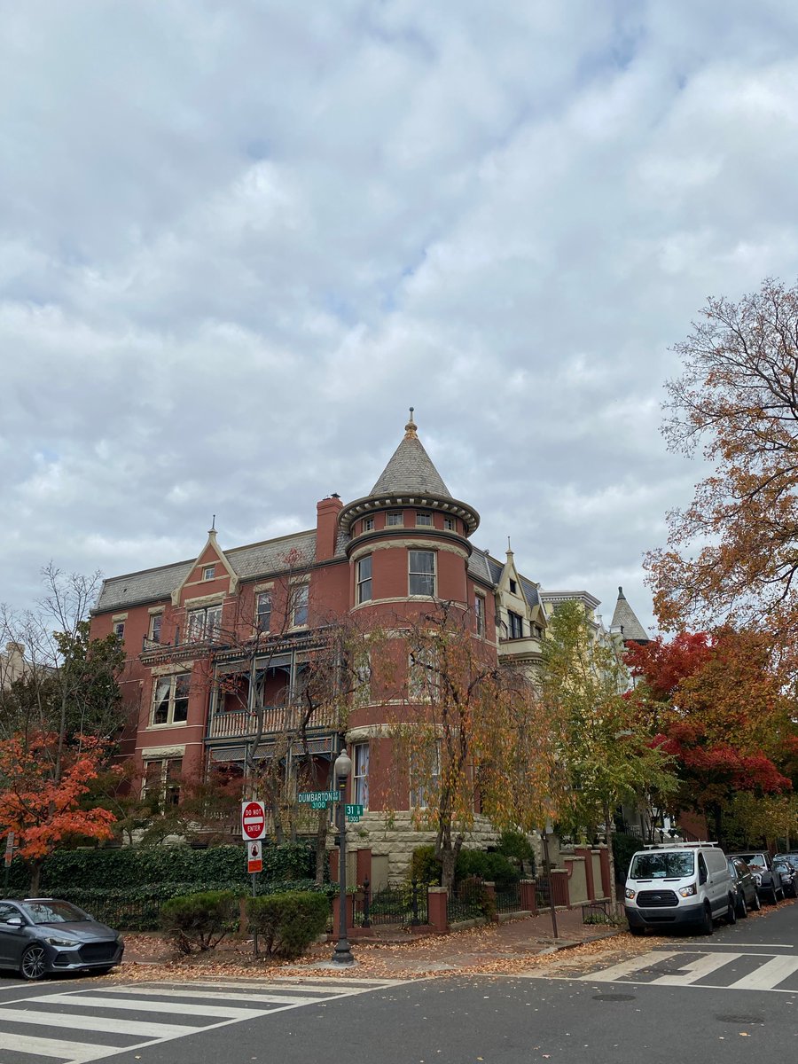 TheGeorgetownr's tweet photo. A #fallphoto by @cjcjjones https://t.co/vA0mEGStlW