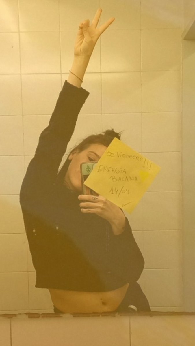 Micadharma2's tweet photo. Dejando energía bacana por todos lados!!! 🌟💛💫🤭 

Energía bacana 14/09 

Pre save: https://t.co/cY0OrMg9iz https://t.co/6nfLQRIVvK