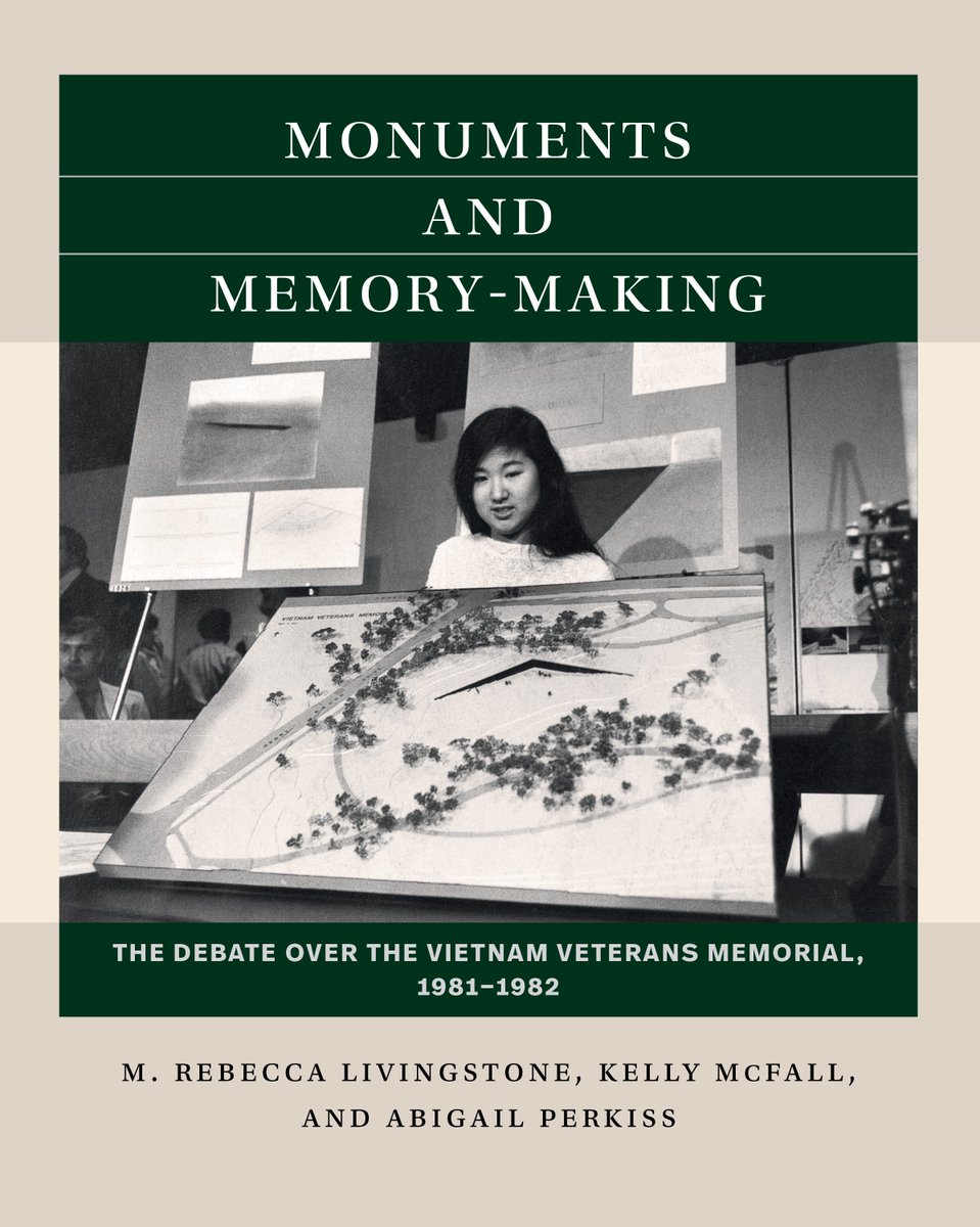 UNC Press is reporting for Game Day! We’re excited to join authors of MONUMENTS & MEMORY-MAKING, published in assoc with @ReactingTTPast, to play through the immersive role-playing game designed to actively engage students by assuming the roles of historical characters 🙌🥸