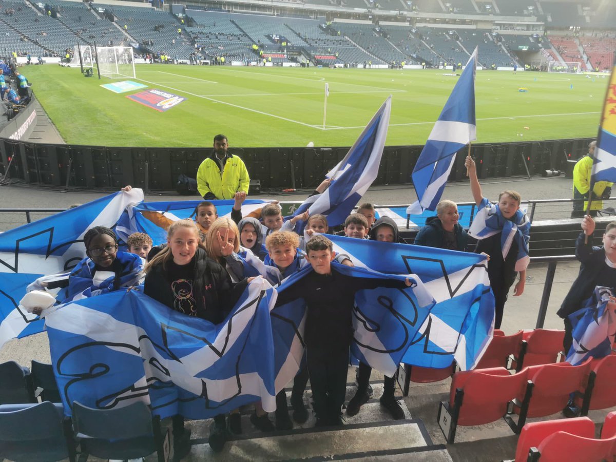 StAndrewsRCSec's tweet photo. Good luck to our young people  attending the @ScotlandNT v @England friendly match this evening. Fingers crossed for 2 positive results! Many thanks to Mr Ferguson, Miss Renicks, Mr Finnigan and Mr Warren for accompanying them #memories #opportunities @KeelanMelissa @amygoo27 https://t.co/0XhgkMCCgJ