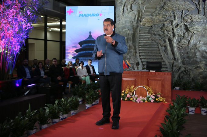 GobTrujillo's tweet photo. Deinterés 📢||Venezuela solicitará formalmente su ingreso al Nuevo Banco de Desarrollo (NBD) de los BRICS
el cual tiene como objetivo impulsar mercados económicos emergentes.

#MundoPluripolar https://t.co/bx35a6fqFe