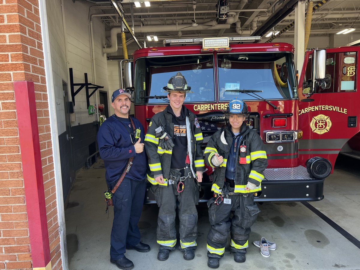 Mr. Schmidtknecht tweet media