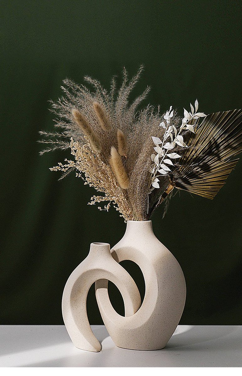 Amazoner30's tweet photo. Nordic Ceramic Interlock Vase Bridal Shower Wedding Boyfriend Gift Girlfriend Pampas Grass Living Room Home Decoration.  #shopping #shoppingonline
✅ 35% OFF
✅ ONLY 12.71💲
✅ SHOP NOW
https://t.co/RVK0GimH8V https://t.co/JUAHclxJyp