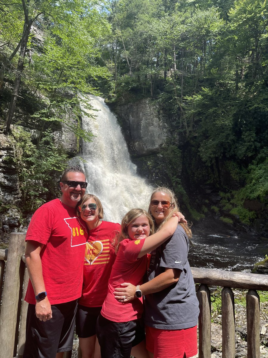 Kara Cavanaugh tweet media