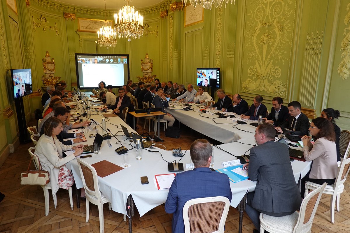 🤝 Je réunissais aujourd'hui le comité des parties prenantes France Travail.

Nous avons fait le point avec les partenaires sociaux, associations d'élus et acteurs de l'insertion et de l'inclusion sur les premiers enseignements des expérimentations départementales et  régionales.