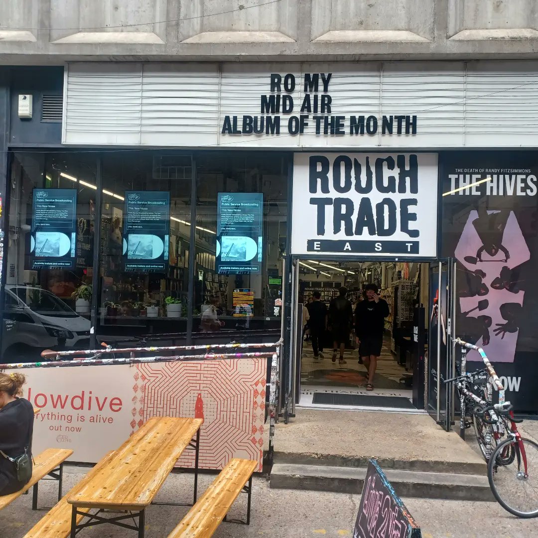 BoutiqueRecord's tweet image. A quick rummage in @RoughTrade 
#12inchvinyl #7inchvinyl #7inchsingle #eclectic #ornettecoleman #peaches #jeanmicheljarre #yardact #finderskeepers #freejazz #electronica #soundtracks #indie
