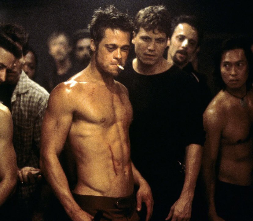 tyromper's tweet image. I’m not a minimalist, but I’ve seen the POWER of decluttering my life.

LESS is often MORE.

As Brad Pitt famously said in Fight Club,

“The stuff you own ends up owning you.”

Here’s SIX areas you can DECLUTTER &amp;amp; simplify your life for more PEACE.