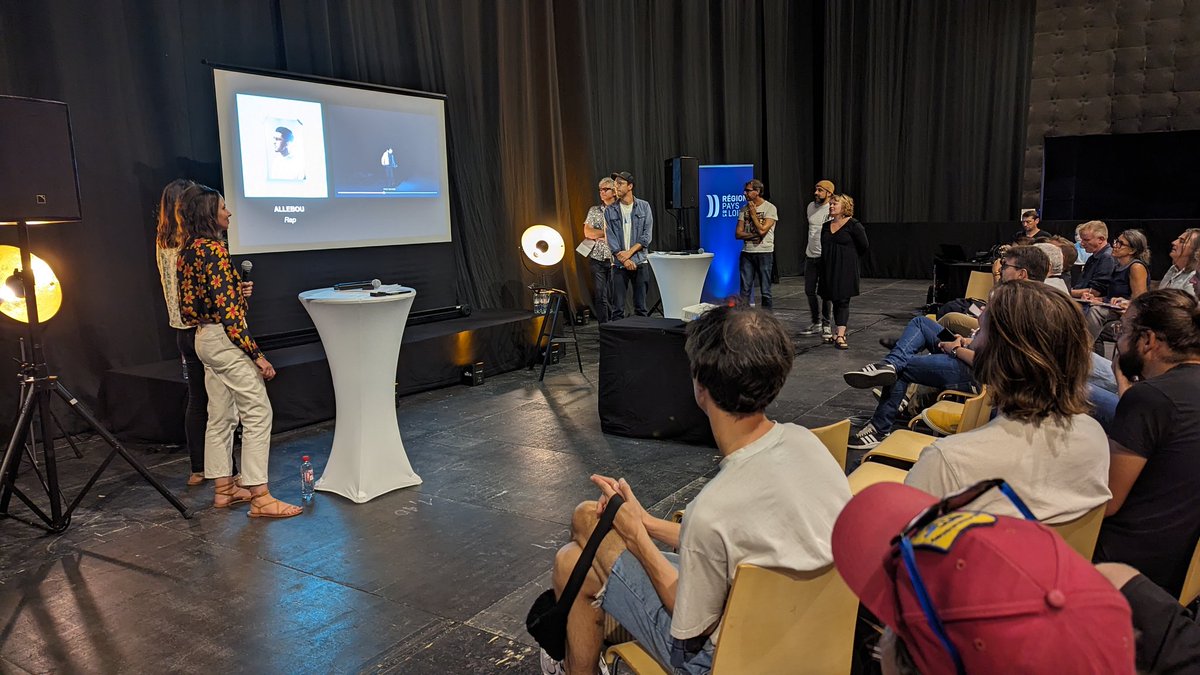 Daydream Music (@daydreammusicfr) on Twitter photo Au tour de la présentation des artistes assurée par le comité de programmation réunissant Hélène Fourrage (Musa'Zik), Thierry Bidet (<a href="/LesZeclectiques/">Festival Les Z'éclectiques</a>), Vivien Gouery (<a href="/yotankaprod/">Yotanka</a>) et Yoann le Nevé (<a href="/hellfestopenair/">Hellfest Open Air Festival</a>) Au tour de la présentation des artistes assurée par le comité de programmation réunissant Hélène Fourrage (Musa'Zik), Thierry Bidet (<a href="/LesZeclectiques/">Festival Les Z'éclectiques</a>), Vivien Gouery (<a href="/yotankaprod/">Yotanka</a>) et Yoann le Nevé (<a href="/hellfestopenair/">Hellfest Open Air Festival</a>)