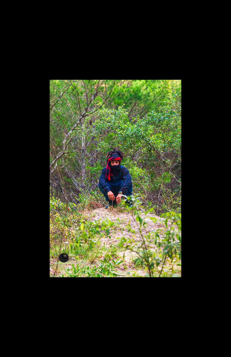 BlaccLensMedia's tweet photo. U N T I T L E D  (2023)

M O D E L : 

B R A N D: 

#BlaccBias #Photography #Canon #black #explore #explorepage #foryou #foryoupage #photooftheday #nofilter #picoftheday  #art #create #blackart #canonphotography #creativephotography #streetphotography #streetphotographer https://t.co/NNVARxNoFl