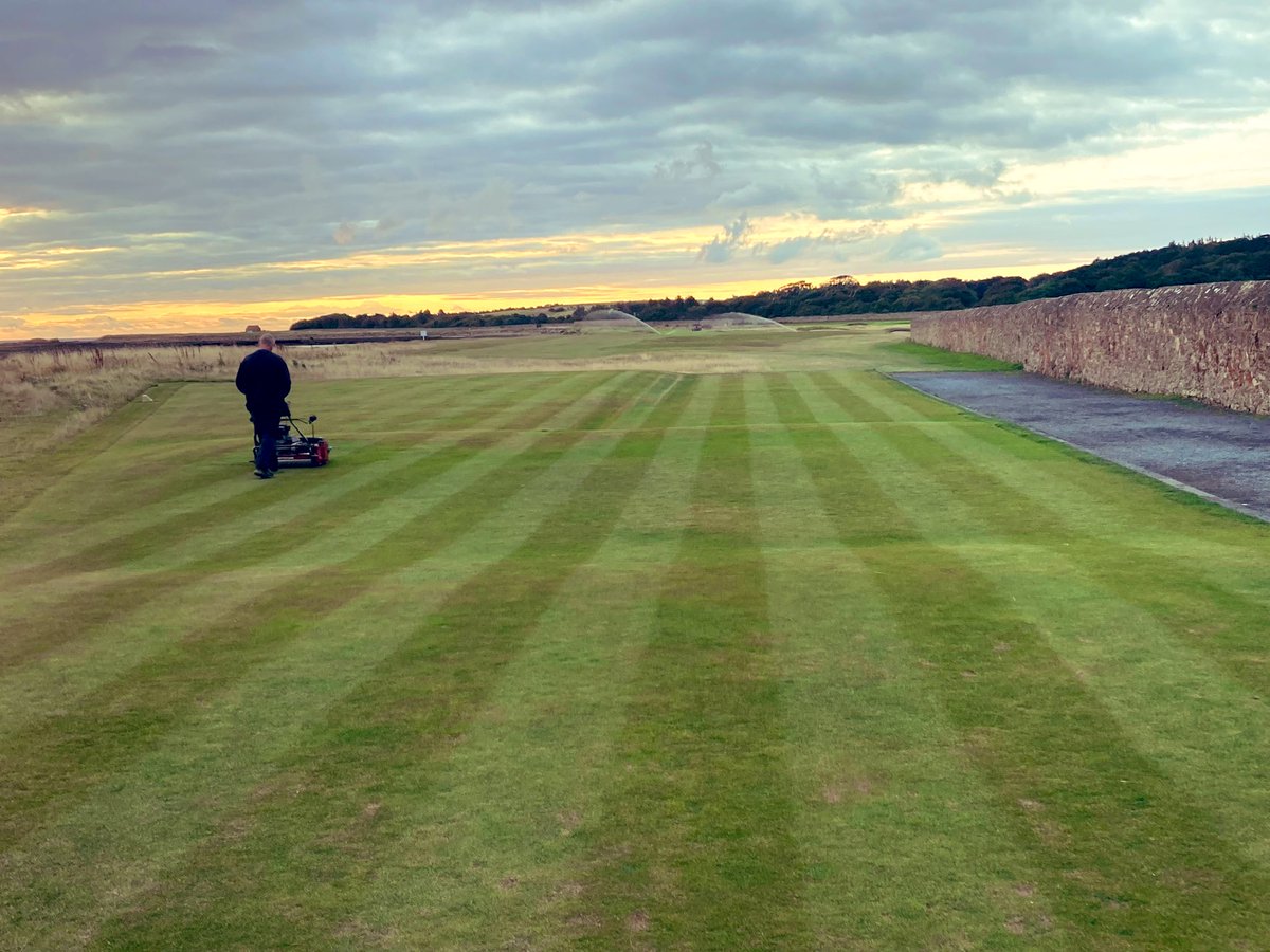 DunbarGreens's tweet photo. Productive shift today @dunbargolfclub https://t.co/uFFEQi1iFr