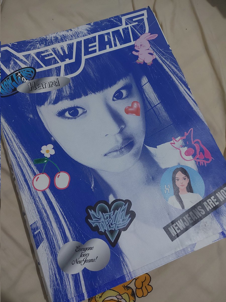 jyscartzs's tweet photo. 🛒🛍.... #rinesmails ♡
— from: 💌 @KissMiAmour

halooo~! hi bff dumating na Hanni Bluebook and pcs q! tysm for the freebies and stickers (may collection na ako ni cinna). until our next transaction😘

 #haniyeonproofs https://t.co/H9nmxfzuKg