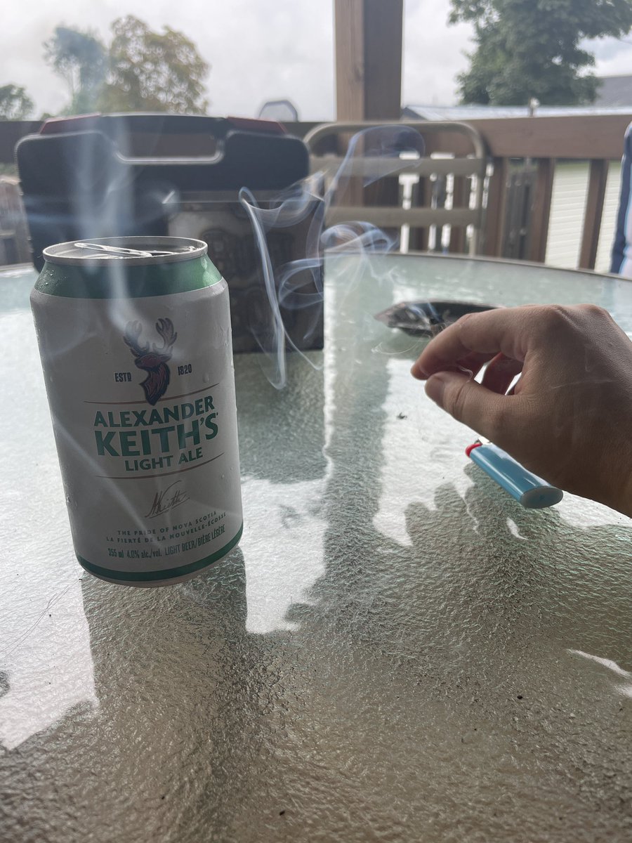 itsonlyJill 💀🌿 tweet media